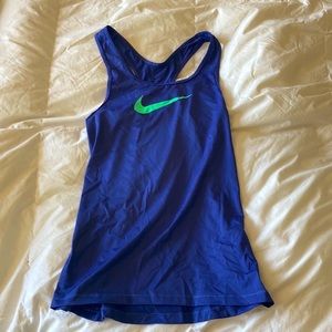 Nike razor back dry-fit